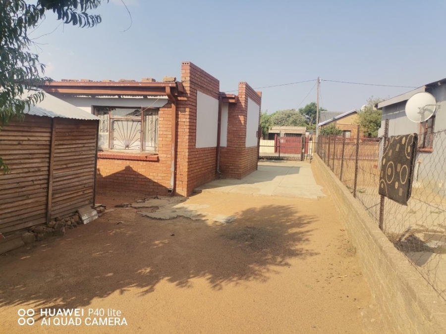 3 Bedroom Property for Sale in Soshanguve HH Gauteng