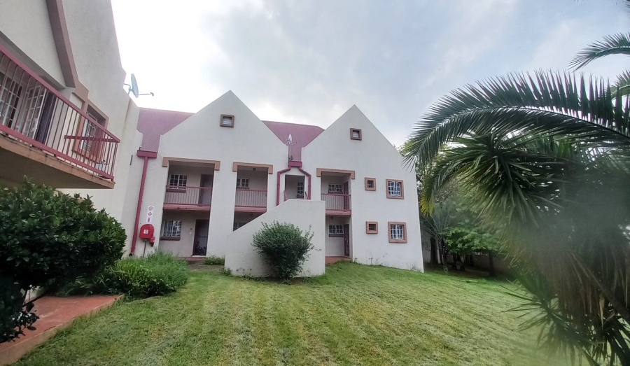 2 Bedroom Property for Sale in Noordwyk Gauteng