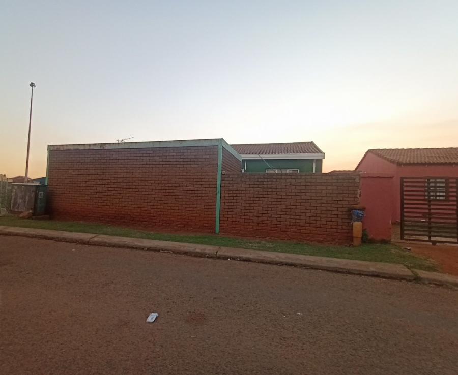 3 Bedroom Property for Sale in Sebokeng Zone 10 Gauteng