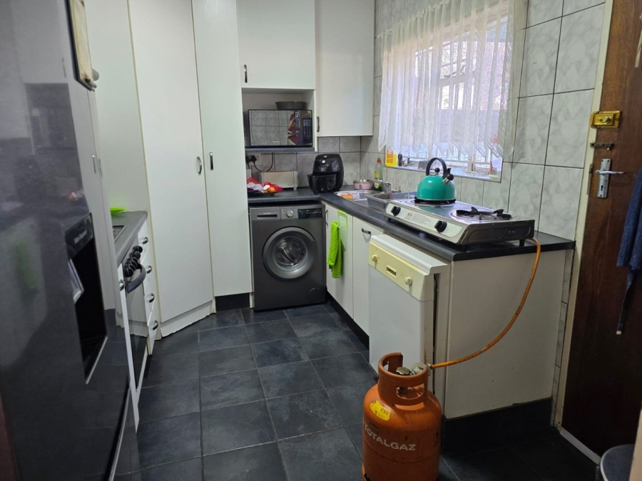 2 Bedroom Property for Sale in Marlands Gauteng