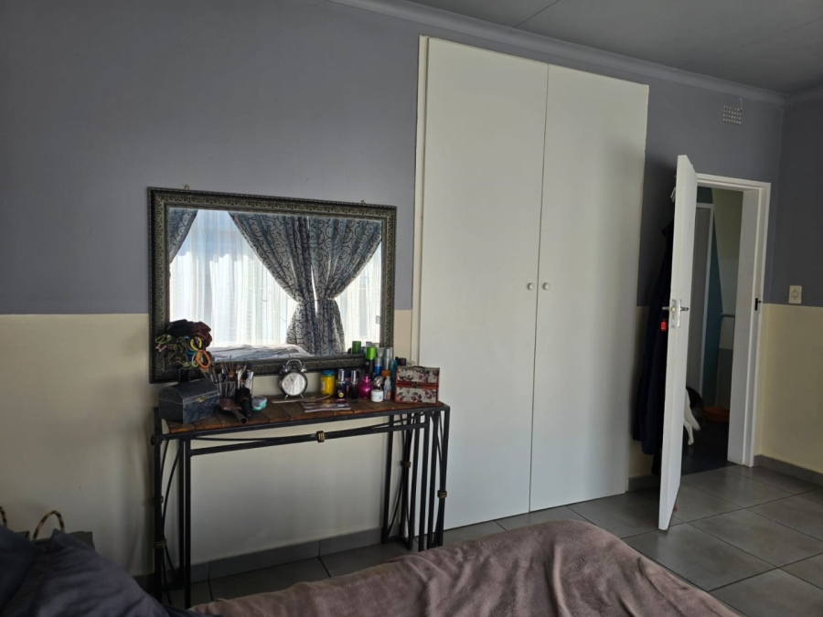 2 Bedroom Property for Sale in Marlands Gauteng