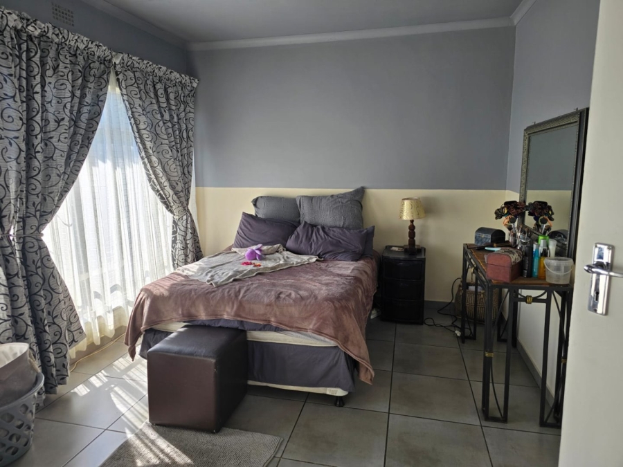 2 Bedroom Property for Sale in Marlands Gauteng