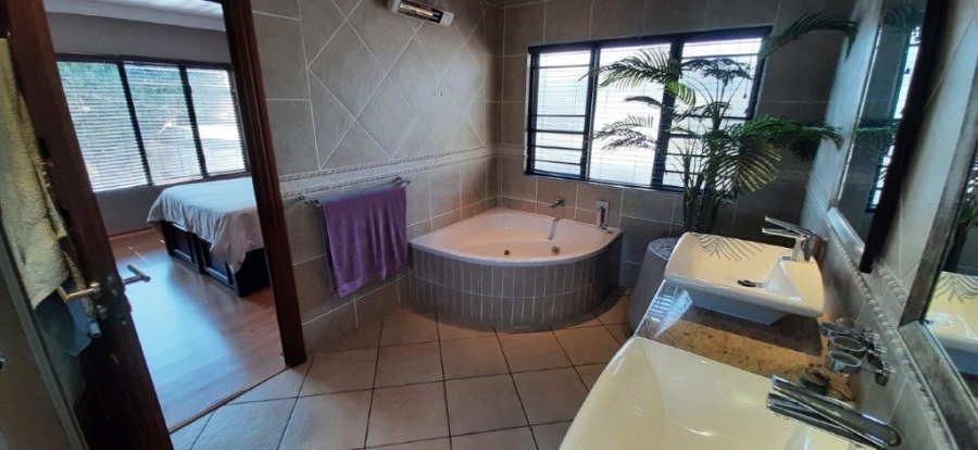 3 Bedroom Property for Sale in Sunward Park Gauteng