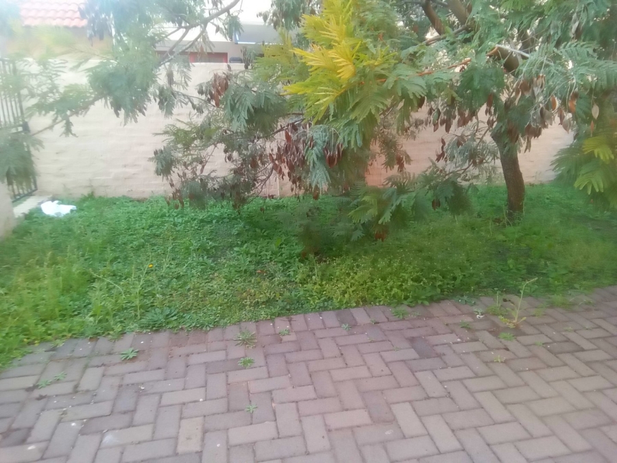 2 Bedroom Property for Sale in Carlswald Gauteng