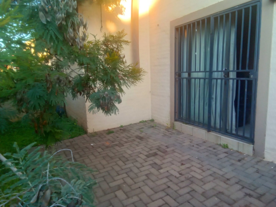 2 Bedroom Property for Sale in Carlswald Gauteng