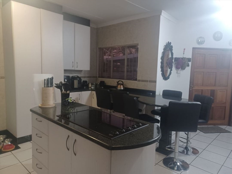 3 Bedroom Property for Sale in Impala Park Gauteng