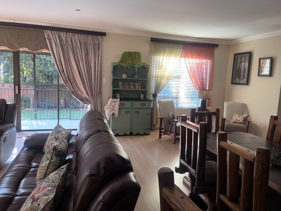 2 Bedroom Property for Sale in Pomona Gauteng