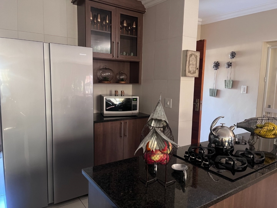 2 Bedroom Property for Sale in Pomona Gauteng