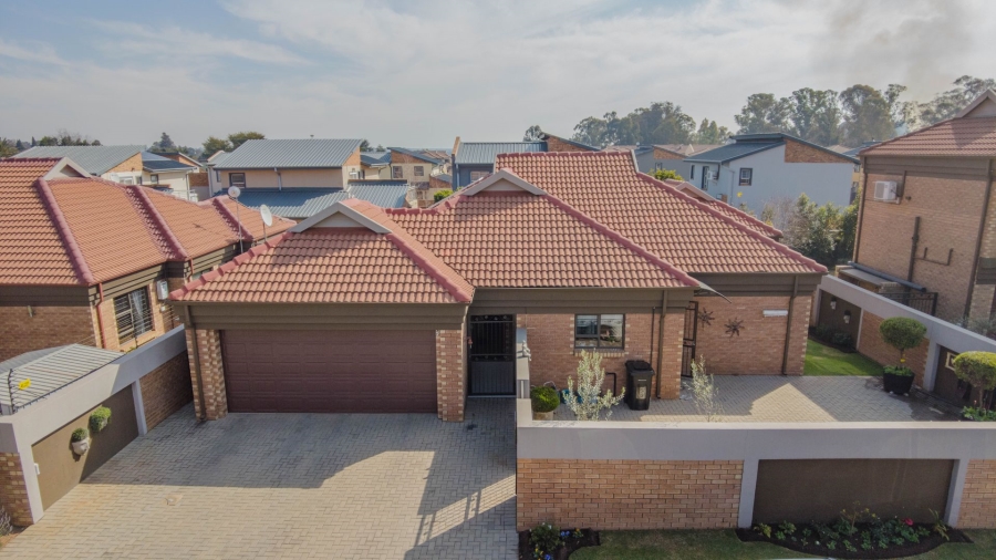 2 Bedroom Property for Sale in Pomona Gauteng