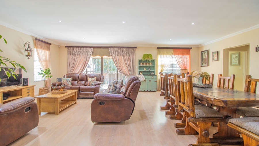 2 Bedroom Property for Sale in Pomona Gauteng