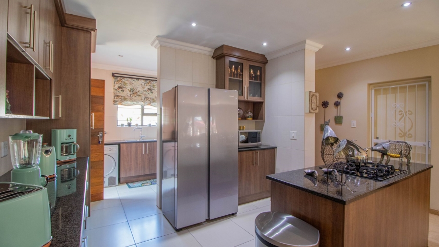 2 Bedroom Property for Sale in Pomona Gauteng