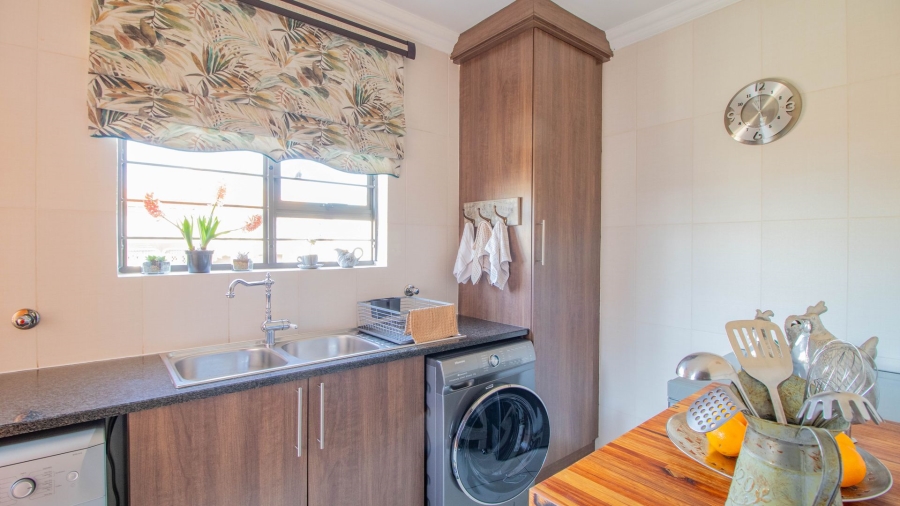 2 Bedroom Property for Sale in Pomona Gauteng