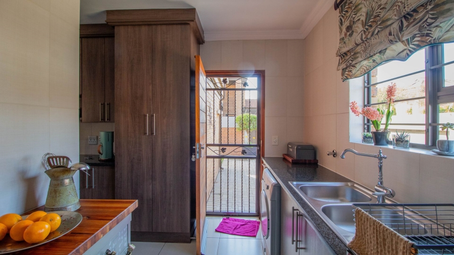 2 Bedroom Property for Sale in Pomona Gauteng