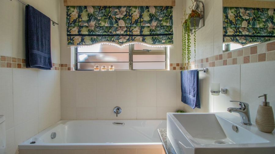 2 Bedroom Property for Sale in Pomona Gauteng