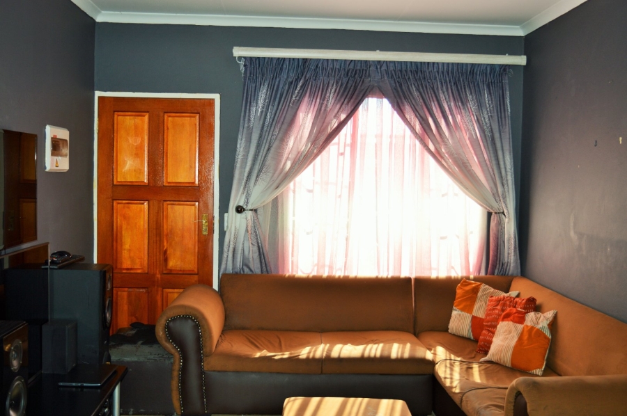 2 Bedroom Property for Sale in The Orchards Gauteng