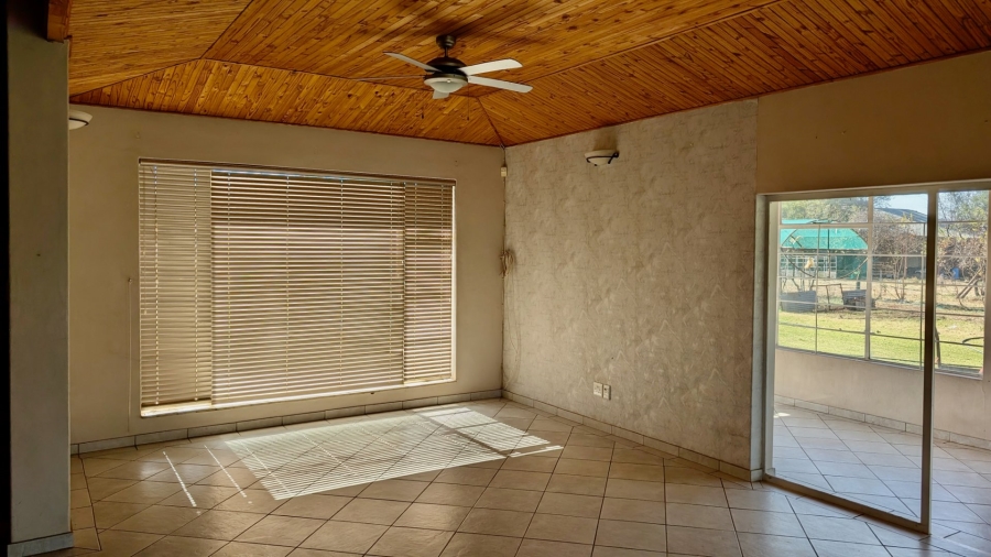 4 Bedroom Property for Sale in Kameeldrift West Gauteng
