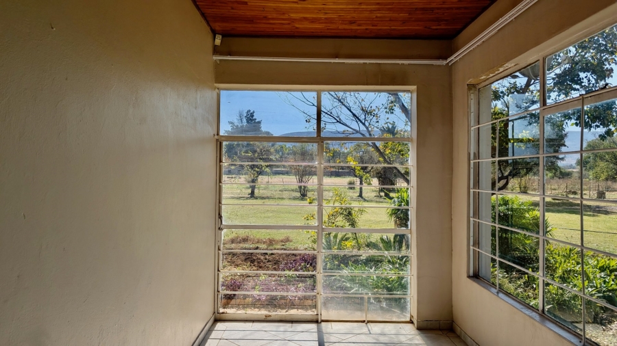 4 Bedroom Property for Sale in Kameeldrift West Gauteng