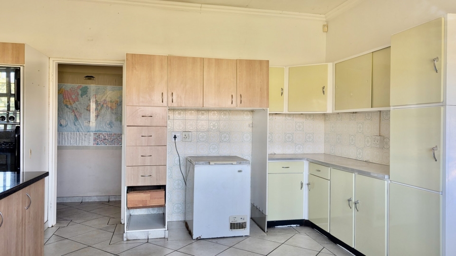 4 Bedroom Property for Sale in Kameeldrift West Gauteng