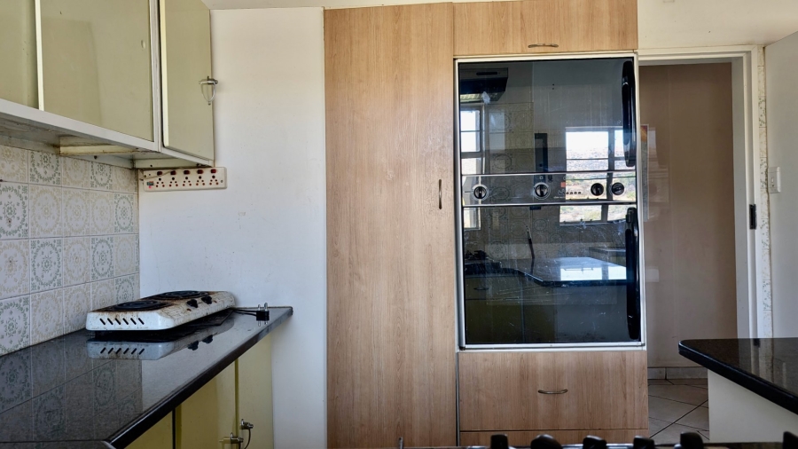 4 Bedroom Property for Sale in Kameeldrift West Gauteng