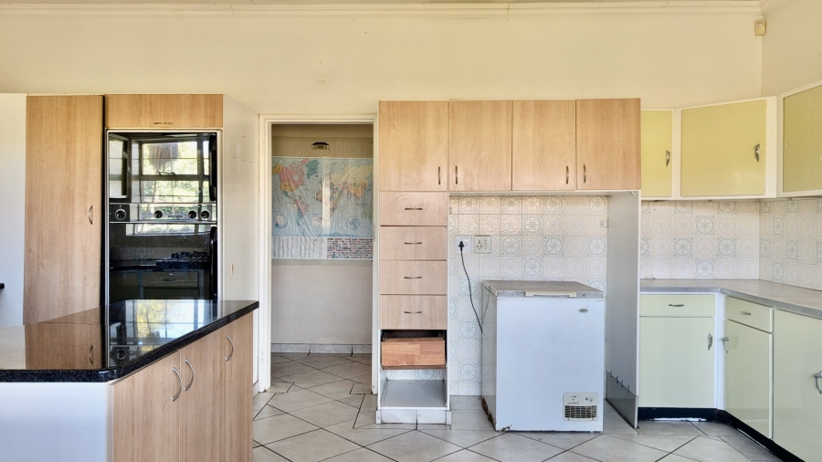 4 Bedroom Property for Sale in Kameeldrift West Gauteng