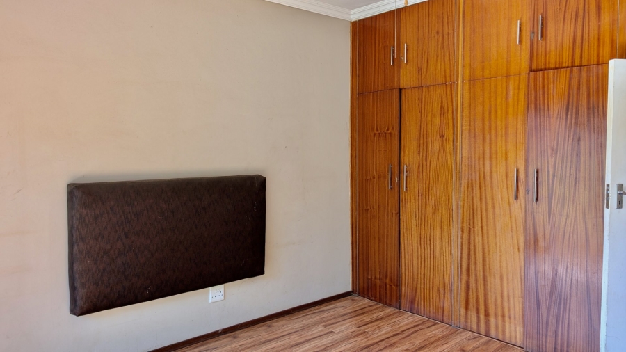 4 Bedroom Property for Sale in Kameeldrift West Gauteng