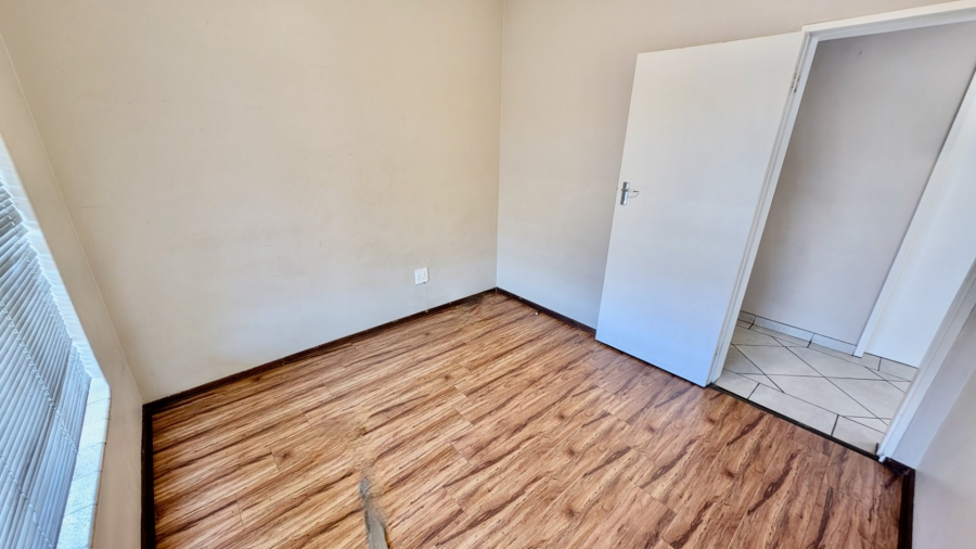 4 Bedroom Property for Sale in Kameeldrift West Gauteng