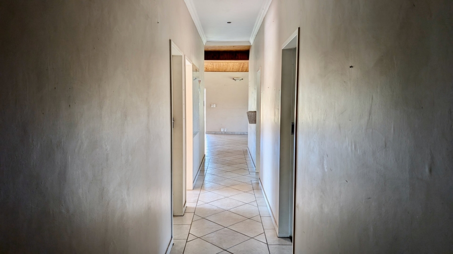 4 Bedroom Property for Sale in Kameeldrift West Gauteng