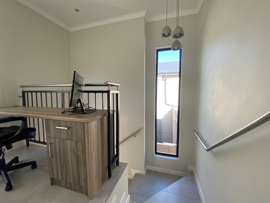 To Let 3 Bedroom Property for Rent in Kyalami Ah Gauteng