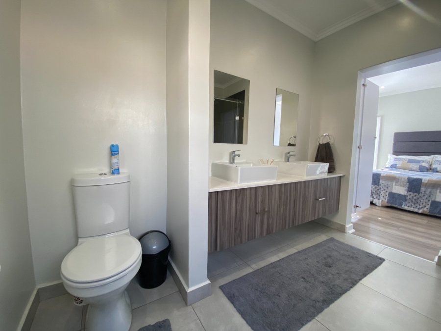 To Let 3 Bedroom Property for Rent in Kyalami Ah Gauteng