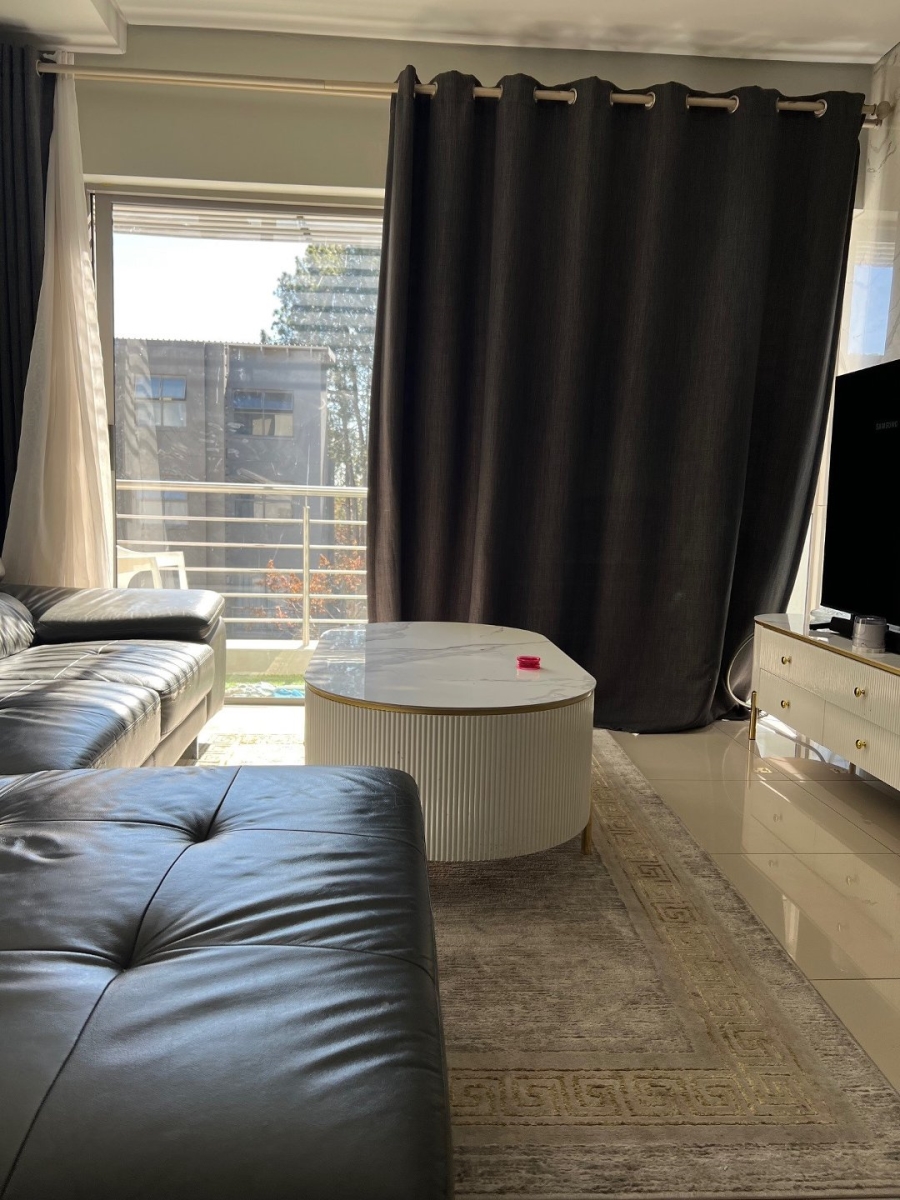 To Let 2 Bedroom Property for Rent in Fourways Gardens Gauteng
