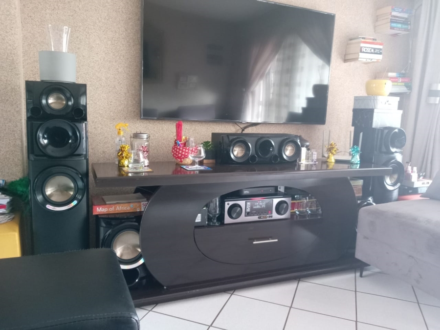 To Let 2 Bedroom Property for Rent in Winchester Hills Gauteng