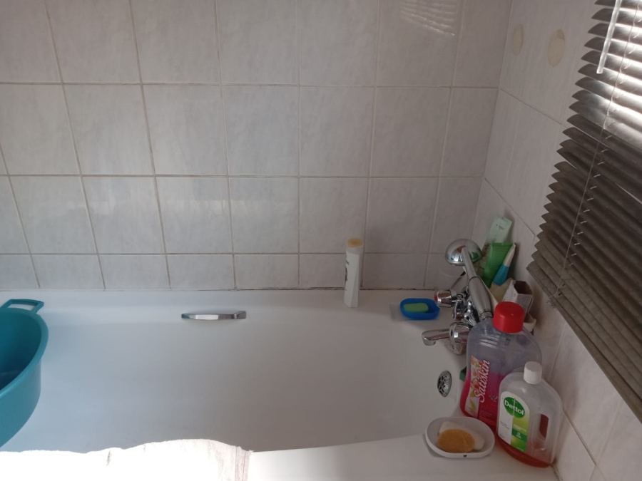 To Let 2 Bedroom Property for Rent in Winchester Hills Gauteng