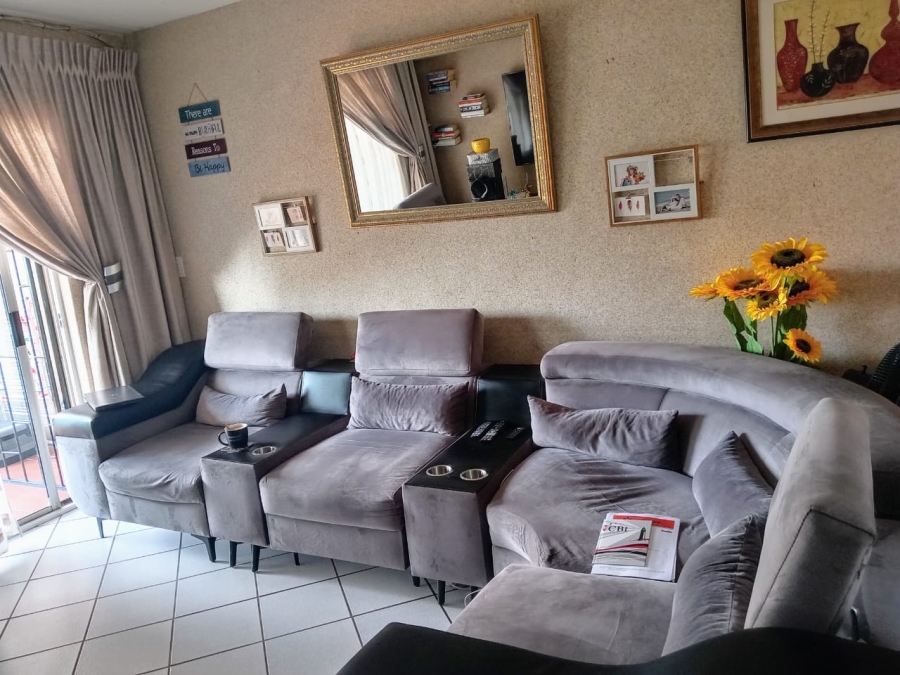 To Let 2 Bedroom Property for Rent in Winchester Hills Gauteng