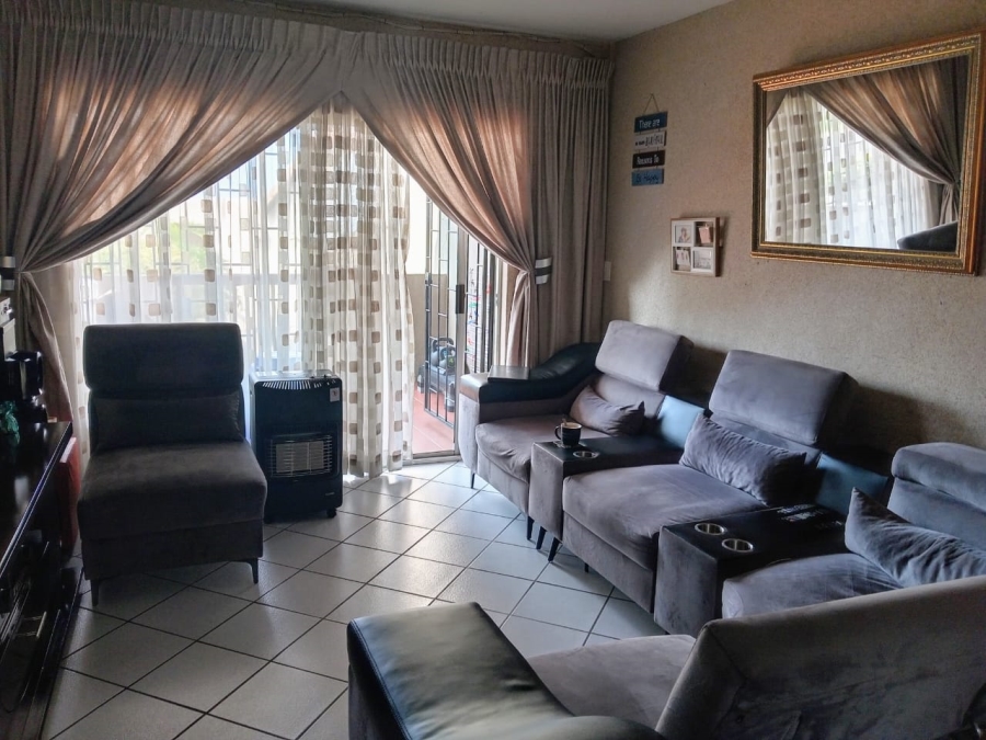 To Let 2 Bedroom Property for Rent in Winchester Hills Gauteng