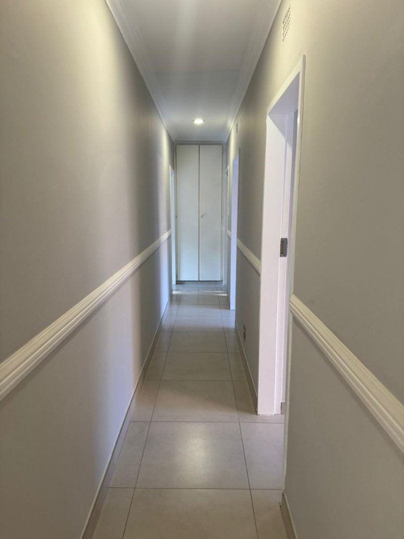 3 Bedroom Property for Sale in Lakefield Gauteng