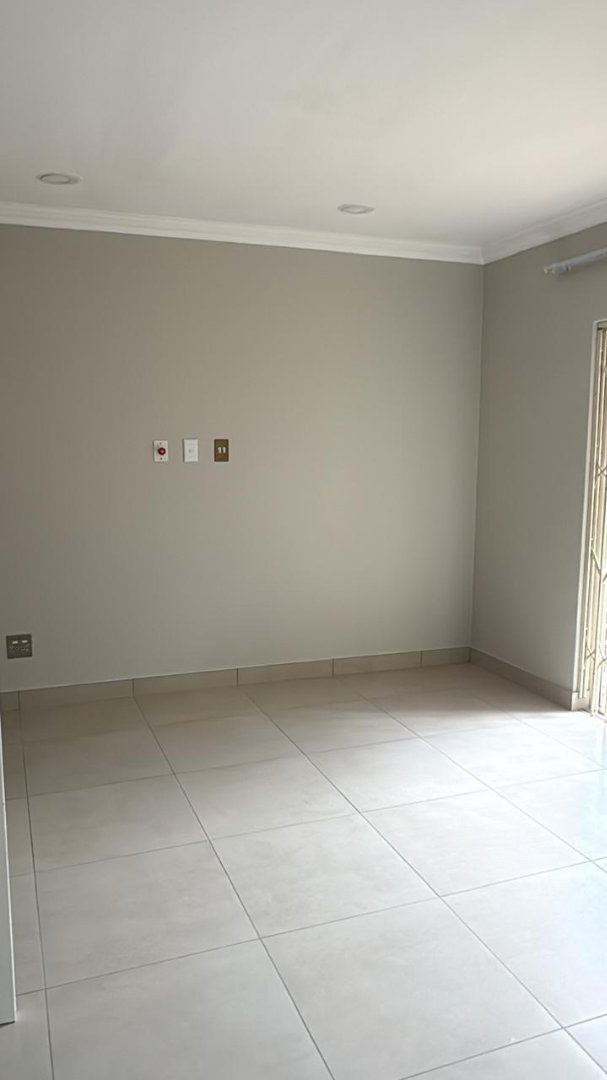 3 Bedroom Property for Sale in Lakefield Gauteng