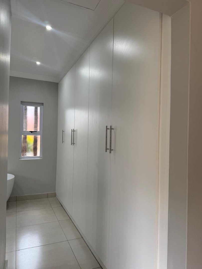 3 Bedroom Property for Sale in Lakefield Gauteng