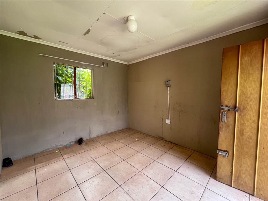 2 Bedroom Property for Sale in Rosettenville Gauteng