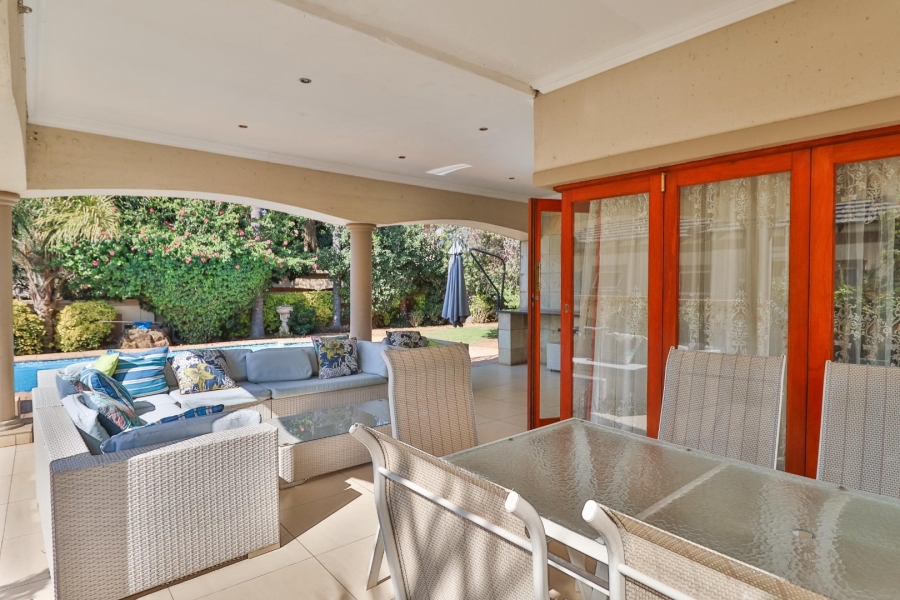 6 Bedroom Property for Sale in Blue Valley Golf Estate Gauteng