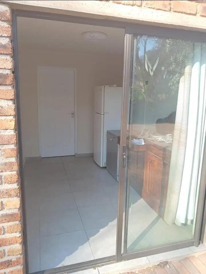 To Let 1 Bedroom Property for Rent in Witfield Gauteng