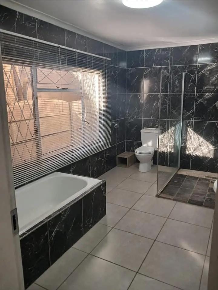 To Let 1 Bedroom Property for Rent in Witfield Gauteng