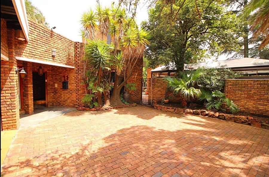 4 Bedroom Property for Sale in Sunward Park Gauteng