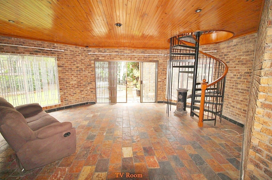 4 Bedroom Property for Sale in Sunward Park Gauteng