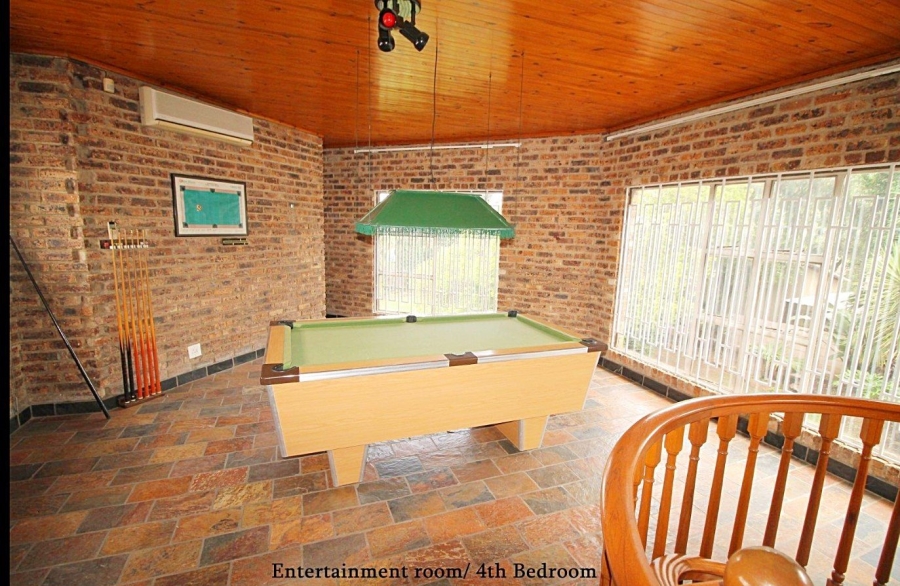 4 Bedroom Property for Sale in Sunward Park Gauteng