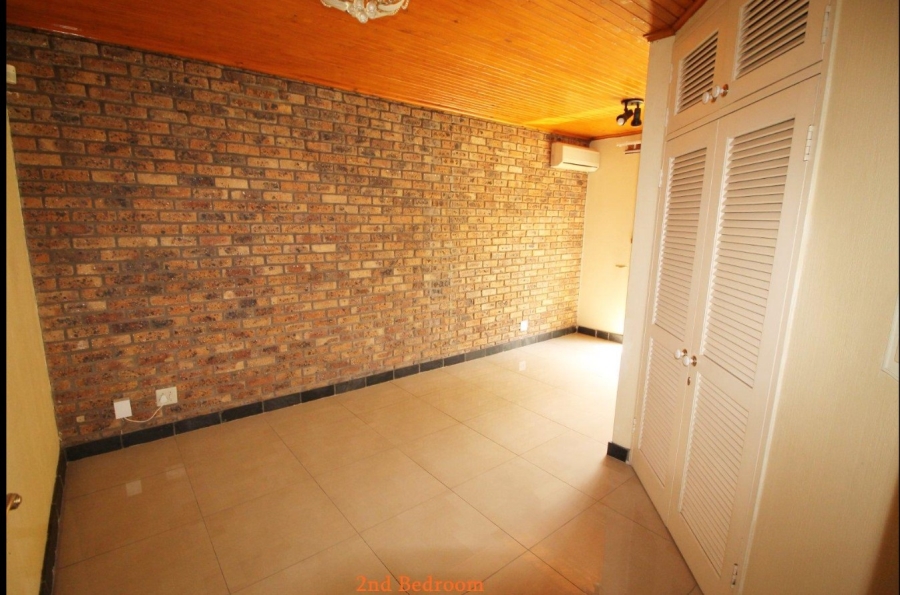 4 Bedroom Property for Sale in Sunward Park Gauteng