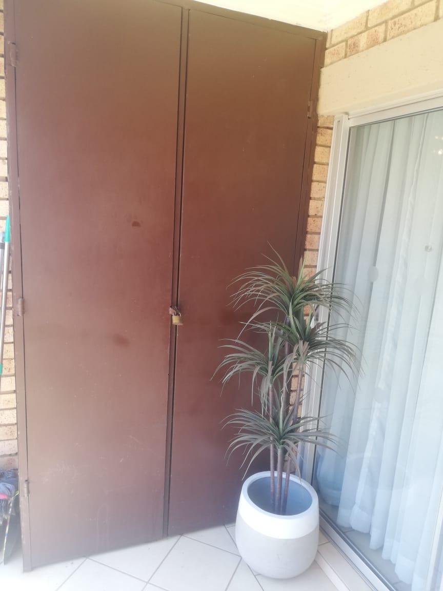 To Let 2 Bedroom Property for Rent in Wonderpark Estate Gauteng