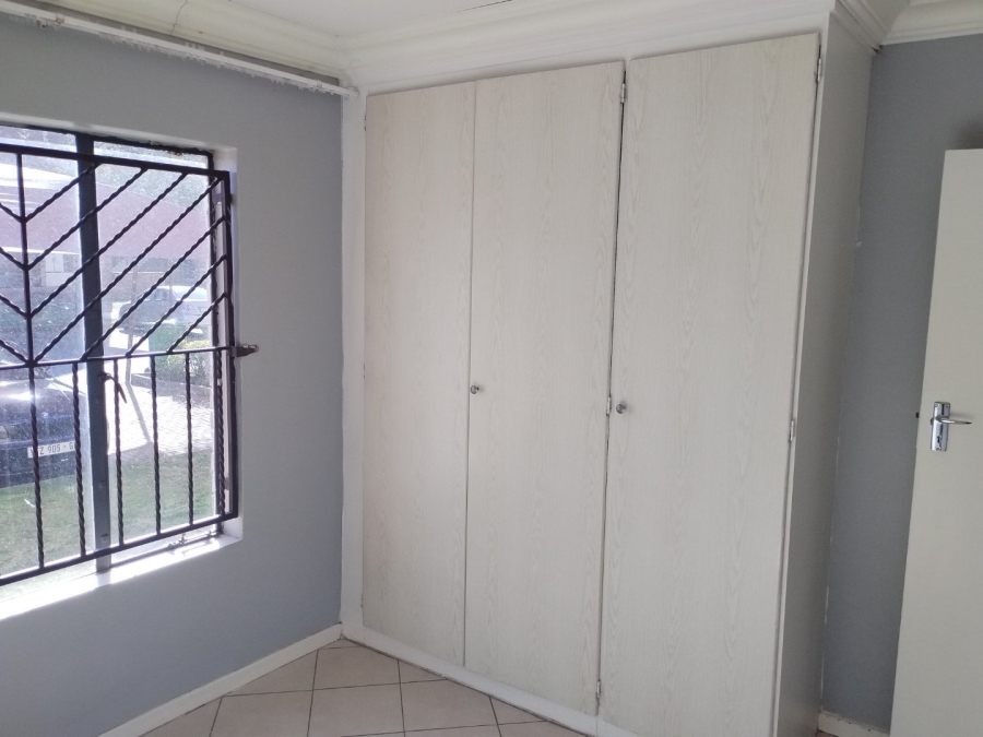 To Let 2 Bedroom Property for Rent in Wonderpark Estate Gauteng