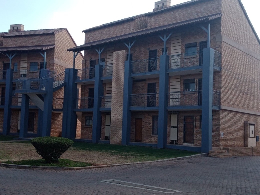 To Let 2 Bedroom Property for Rent in Wonderpark Estate Gauteng