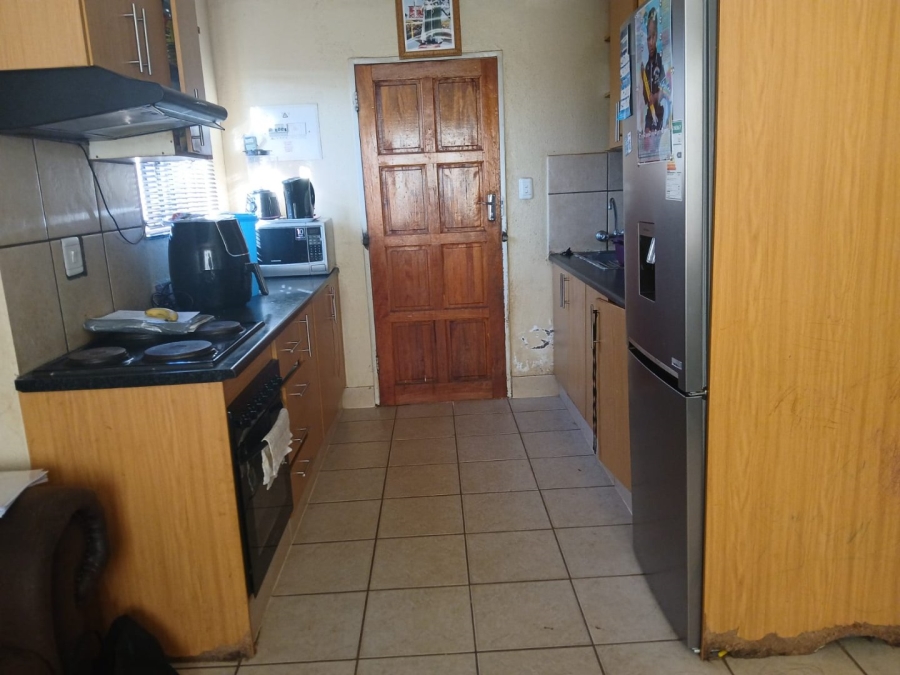 3 Bedroom Property for Sale in Protea Glen Gauteng