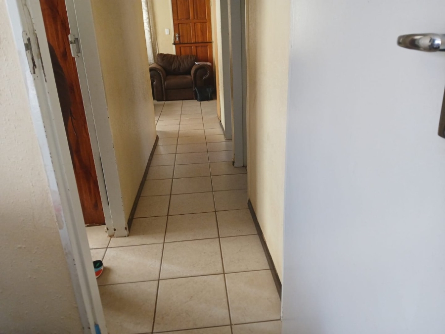 3 Bedroom Property for Sale in Protea Glen Gauteng